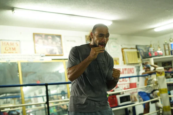 Boxer Keith One Time Thurman Ett Pressevenemang Hans Gym Innan — Stockfoto