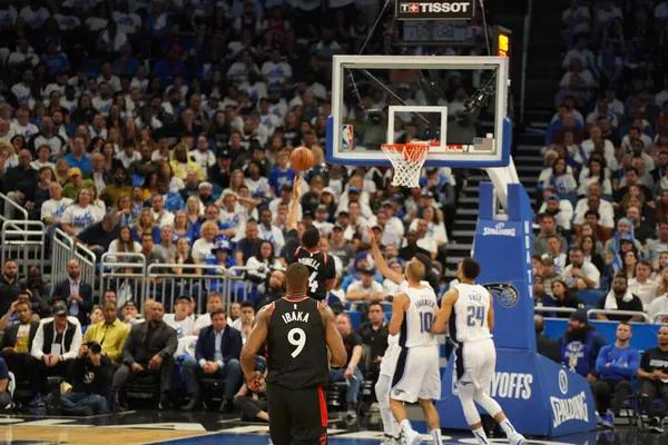 Orlando Magic Hosts Toronto Rapters Nba Playoff Amway Arena Orlando — Stock Photo, Image