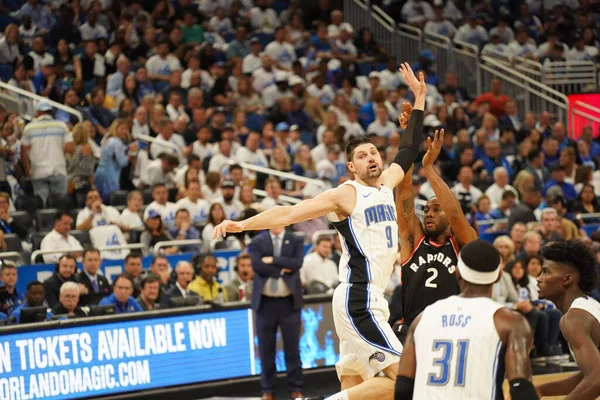 Orlando Magic Organizuje Toronto Rapters Podczas Pierwszej Rundy Play Nba — Zdjęcie stockowe