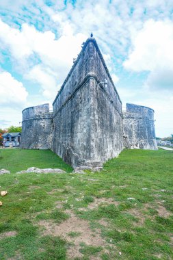 Fort Fincastle, Nassau şehrinde, Bahamalar 'ın New Providence adasında bulunan bir kale. Kale 1793 'te Lord Dunmore tarafından inşa edildi.. 