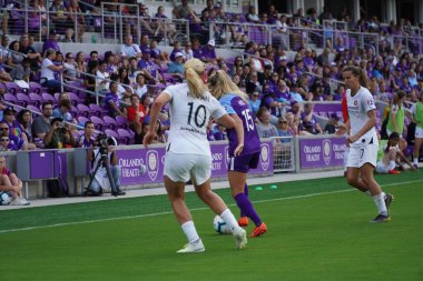 Orlando Pride 14 Nisan 2019 'da Orlando City Stadyumu' nda Portand Thorns 'a ev sahipliği yapmaktadır. Fotoğraf: Marty Jean-Louis