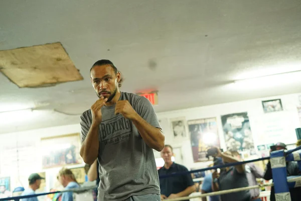 Boxer Keith One Time Thurman Tijdens Een Persconferentie Zijn Gym — Stockfoto