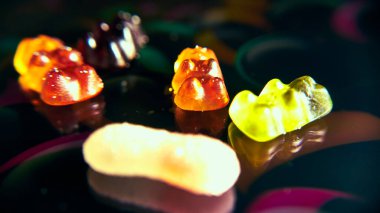 Tatlılar, tatlılar, şekerler; güzel doku ve renkler