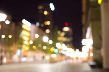 gece sokak arka plan bulanık
