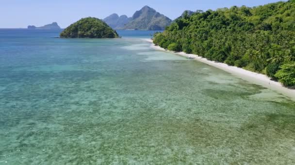 Dron Aéreo Que Explora Las Playas Tropicales Paradisíacas Laguna Poco — Vídeos de Stock