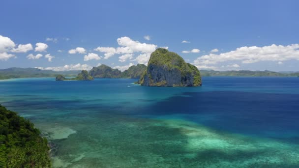 Aerial View Nido Coast Palawan Philippines Bacuit Bay Beautiful Pinagbuyutan — Stock Video