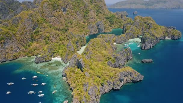 Letecký Pohled Minilok Ostrov Nido Palawan Filipíny Vápencový Kras Skalní — Stock video
