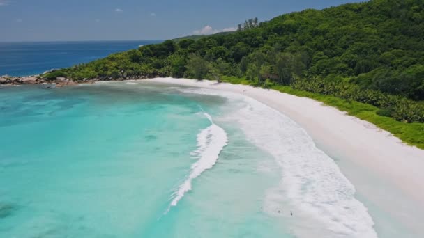 Antenn Utsikt Över Tropiskt Paradis Strand Anse Coco Vit Sand — Stockvideo