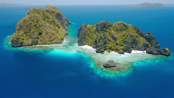 Εναέρια Drone Πλάνα Του Νησιού Shimizu Από Απόσταση Nido Palawan — Αρχείο Βίντεο