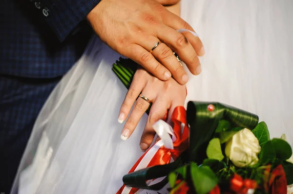 Foto Cerca Elegante Ramo Boda Moda Lujo Elegante Novio Novia — Foto de Stock