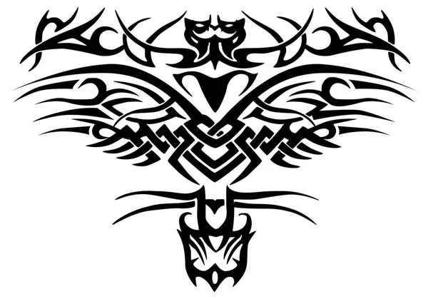 karmaşık süsleme dövme