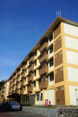 düz binanın görünümü dışında köşesinde