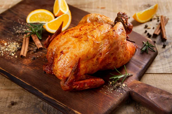Roasted chicken with spices — Stock Photo, Image