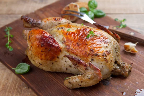 Roasted chicken with spices — Stock Photo, Image