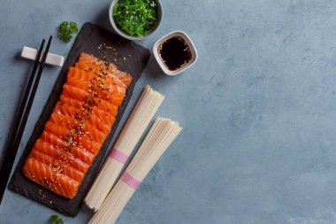 Pirinç şehriye ile Somon 