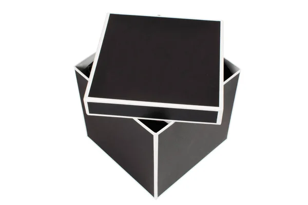 白色背景上孤立的黑色礼品盒 — 图库照片