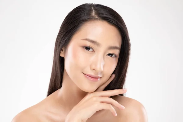 Wanita Muda Asia Yang Cantik Menyentuh Pipi Lembut Tersenyum Dengan — Stok Foto