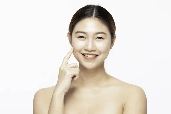 Красивая Привлекательная Очаровательная Азиатская Молодая Женщина Улыбается Белыми Зубами Трогательной — стоковое фото