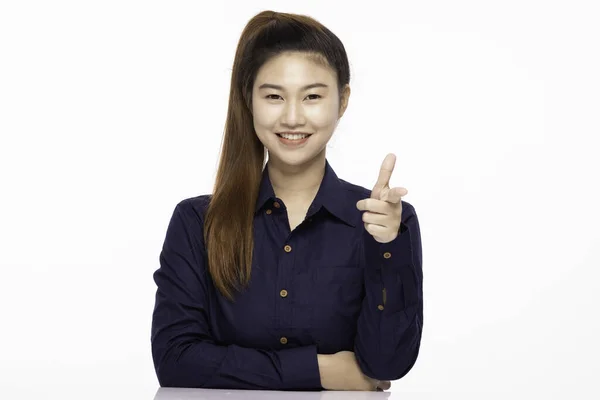Belle Entreprise Asiatique Femme Portant Chemise Bleue Sourire Pointant Vers — Photo