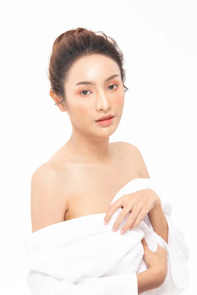Vacker Asiatisk Kvinna Bär Badrock Leende Med Ren Och Fräsch — Stockfoto