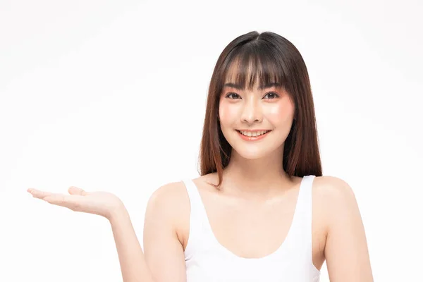 Schöne Attraktive Charmante Asiatische Junge Frau Lächeln Mit Weißen Zähnen — Stockfoto