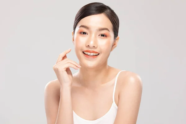 Face peeling model Stock Photos, Royalty Free Face peeling model Images |  Depositphotos