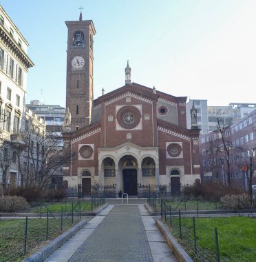 Milan 'ın güzel binaları. İtalya.