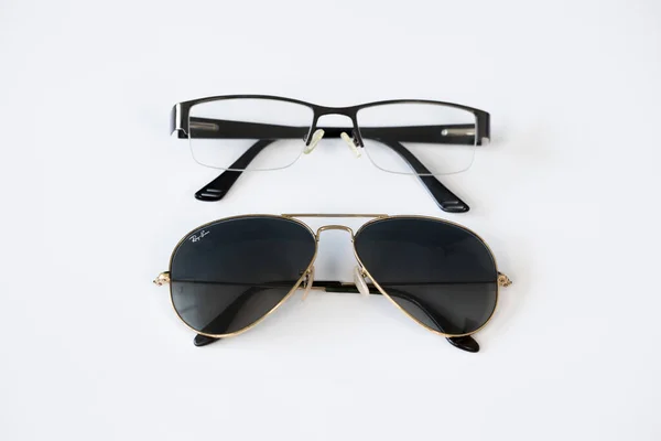 Okulary Czytania Okulary Przeciwsłoneczne — Zdjęcie stockowe