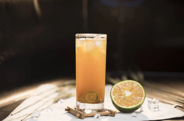 Glass Fresh Orange Juice Black Background — Stock Photo, Image
