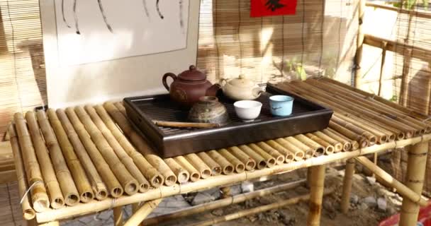 一套亚洲茶壶和茶杯 — 图库视频影像