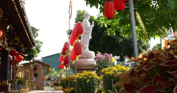 Imagen Amitabha Buddha Patio Del Templo Creencias Espiritualidad Arquitectura Budista — Vídeo de stock