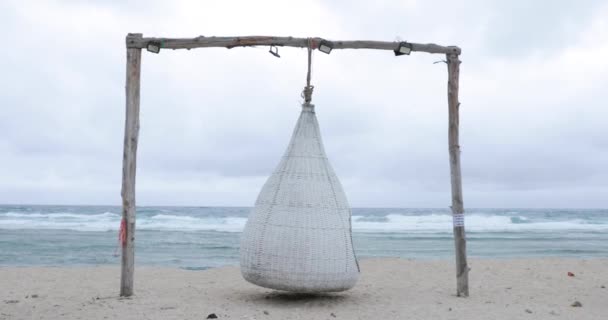 Huśtawka Plaży Huśtawka Dla Kochanków Scena Wybrzeżu Romantyczne Tło Tło — Wideo stockowe