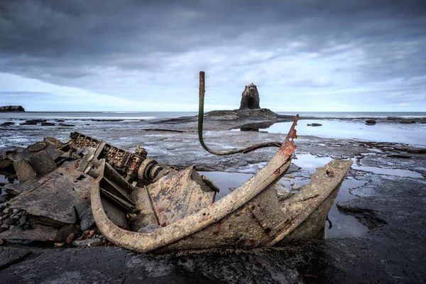 Shipwreck near whitby — Stock Photo, Image
