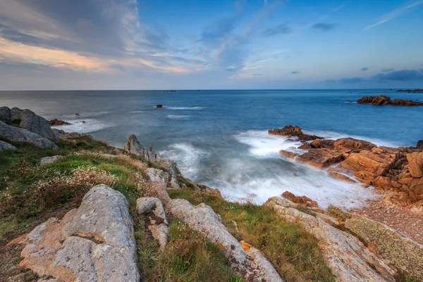 Tramonto Guernsey Isole Del Canale Con Lunga Esposizione — Foto Stock