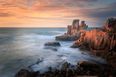 Cobo gün batımında