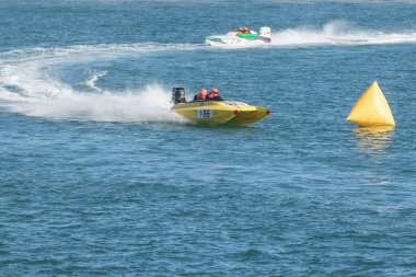 Speed boats racing clipart