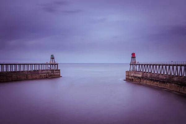 Whitby Pier — Stockfoto