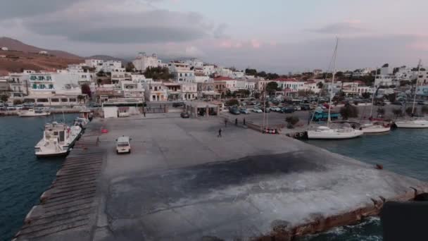 Pov Navio Que Sai Porto Andros Grécia Câmara Lenta — Vídeo de Stock