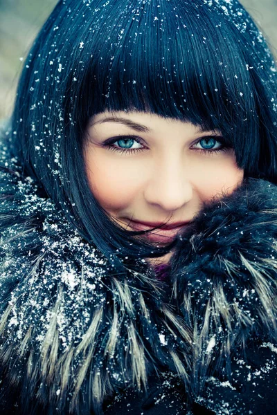 Pretty Woman Padded Coat Fur Collar Winter — Stock Photo, Image