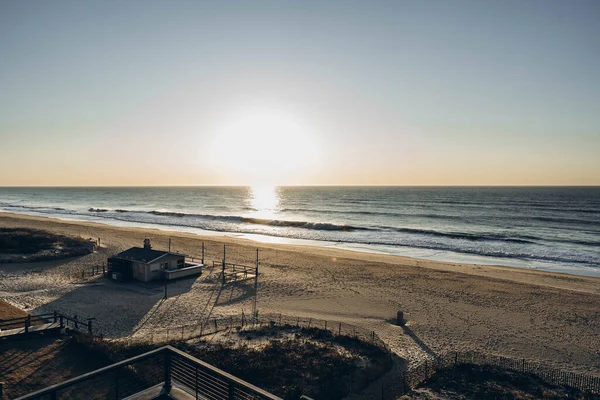 Vista Panoramica Della Sabbia Delle Onde Dell Oceano Atlantico Montauk — Foto Stock