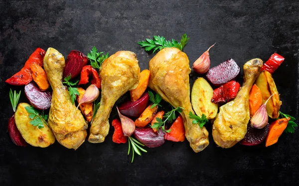 Tavuk ızgara kavrulmuş sebze ile