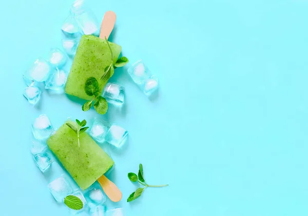 Menthe rafraichissante popsicles — Photo