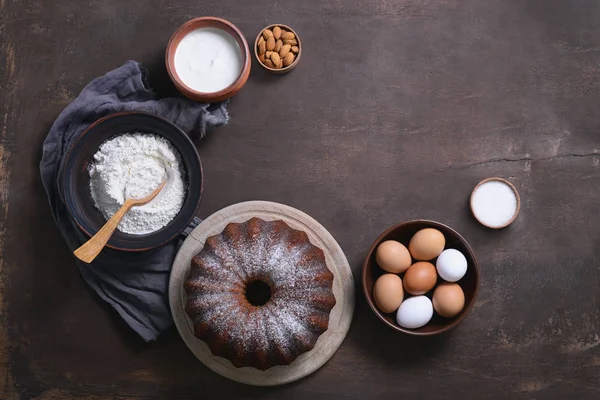 Пакет ингредиентов торта, выпечки фон — стоковое фото