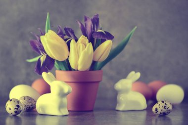 Paskalya ev dekorasyonu kavramı