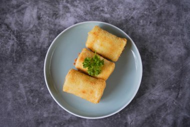 Sebzeli Endonezya güveci 