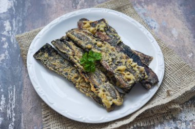 Kurutulmuş muz (satılık pisang)) 