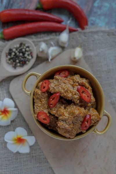 Rendang Carne Comida Famosa Indonésia — Fotografia de Stock