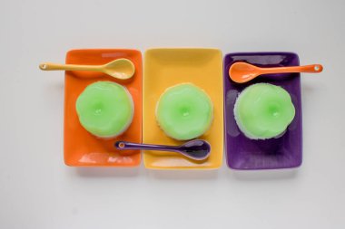 Renkli Agar-agar (jöle) tatlı