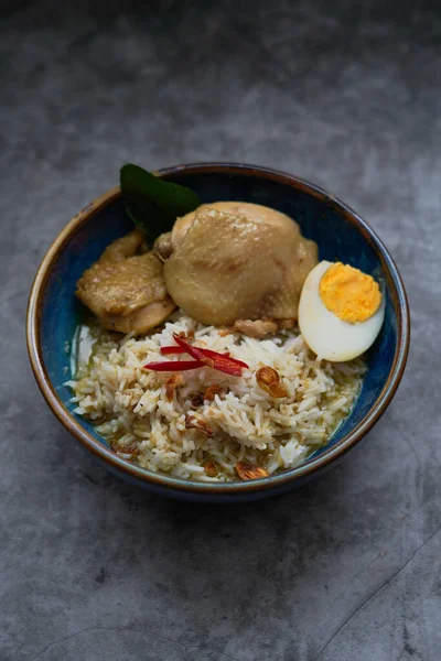 Nasi Opor Ayam Indonesisk Mat För Att Fira Idul Fitri — Stockfoto