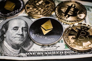 Bitcoin ve Ethereum fiat para internet üzerinden alıyor